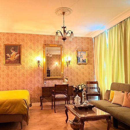 Luxurious Classical Dutch Styled Room In City Centre Of The Hague - Home Stay Zewnętrze zdjęcie