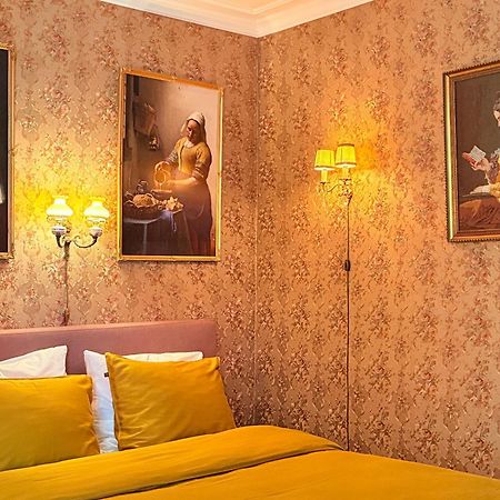 Luxurious Classical Dutch Styled Room In City Centre Of The Hague - Home Stay Zewnętrze zdjęcie