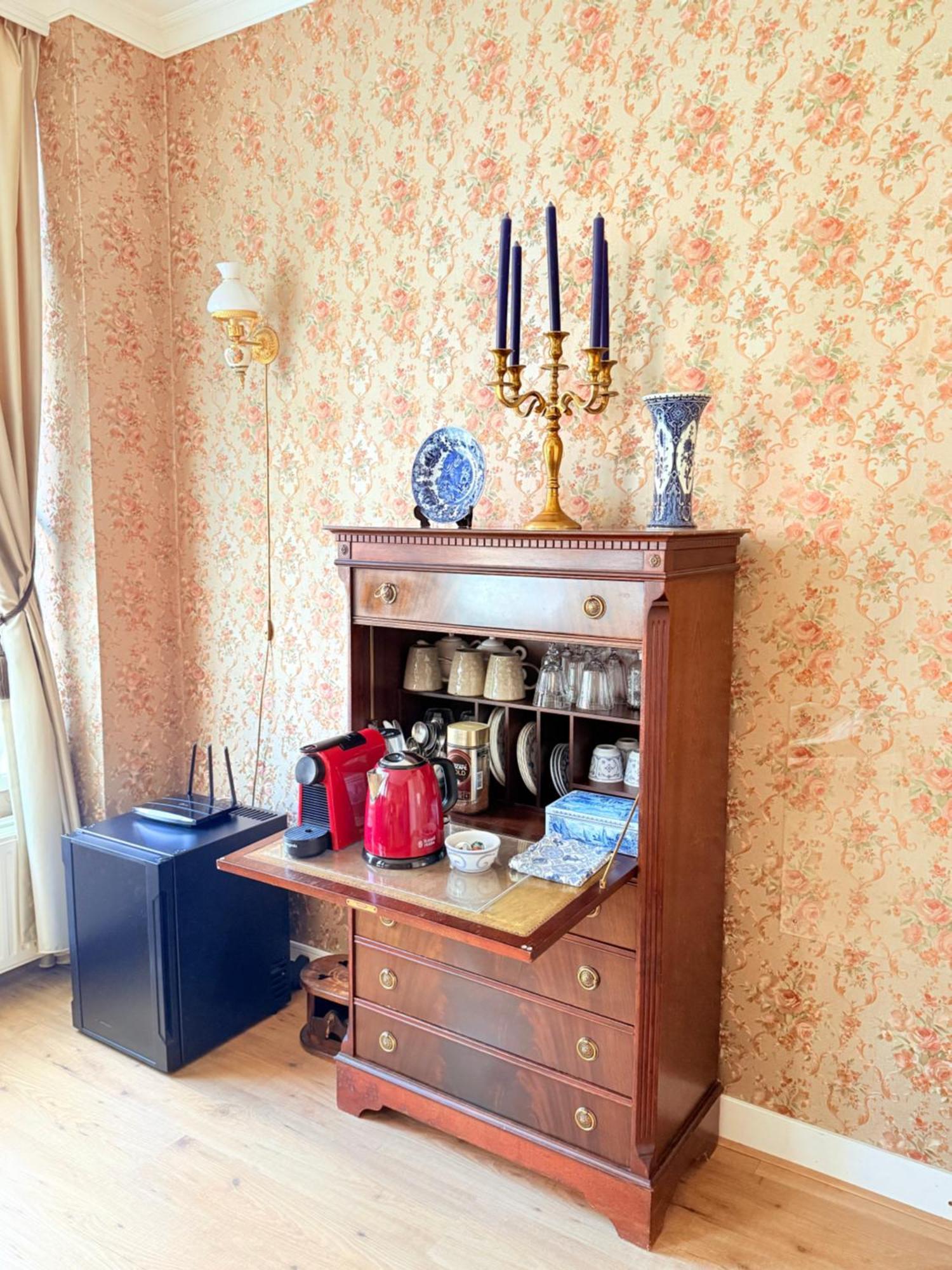 Luxurious Classical Dutch Styled Room In City Centre Of The Hague - Home Stay Zewnętrze zdjęcie
